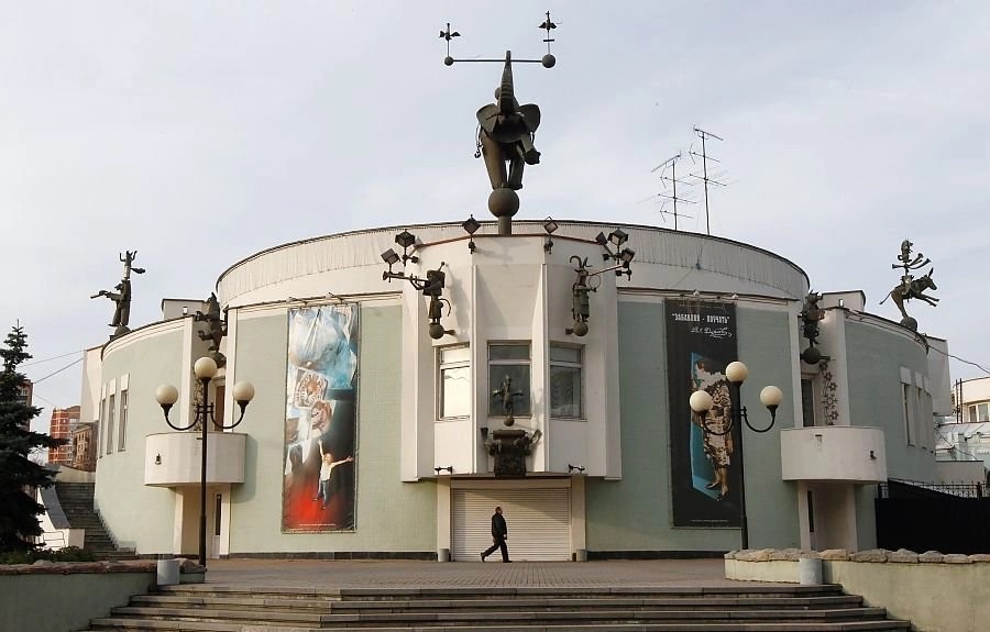 Театр «Уголок дедушки Дурова» принял участие в выставке «В окопах и на сцене», прошедшей в Государственном музее обороны Москвы.